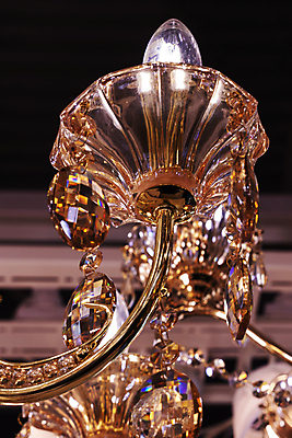 포토 JPG 해외이미지 음식 부분 조명 실내 사람없음 화려 고급 우아함 파편 크리스탈 샹들리에 해외포토 컨셉 내부 광석 파일형식 이미지허브