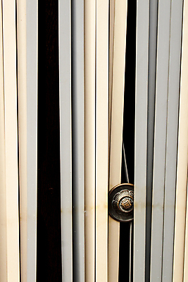 포토 JPG 해외이미지 디자인 포스터 선 밧줄 줄 음악 가구 백그라운드 건축양식 벽지 추상 텐트 손잡이 사람없음 장식 파티 유행 마을 페인트 줄무늬 회색 수확 덮개 식탁보 흰색 직물 커튼 신용카드 클래식 플라스틱 오브젝트 그림 질감 마케팅 시각장애인 오리지널 직진 스타일 해외포토 건축 컬러 생활용품 컨셉 무늬 농업 재질 문화예술 캠핑도구 이벤트 금융 뚜껑 장애인 파일형식 이미지허브