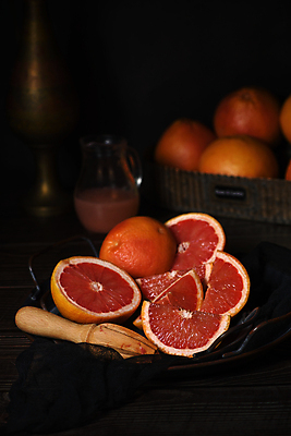 포토 JPG 해외이미지 라이프스타일 접시 음료 분홍색 조각 다이어트 과일 재료 검은배경 귤 건강 요리 사람없음 목재 빨간색 쌓기 주스 수확 신선 칵테일 준비 에코 유기농 슬라이스 만들기 내추럴 생식 숙성 저칼로리 정물화 채식주의자 핸드메이드 비건 해외포토 나무 식기 웰빙 컬러 백그라운드 농업 모션 주류 생활 환경 검은색 그림 채식 파일형식 이미지허브