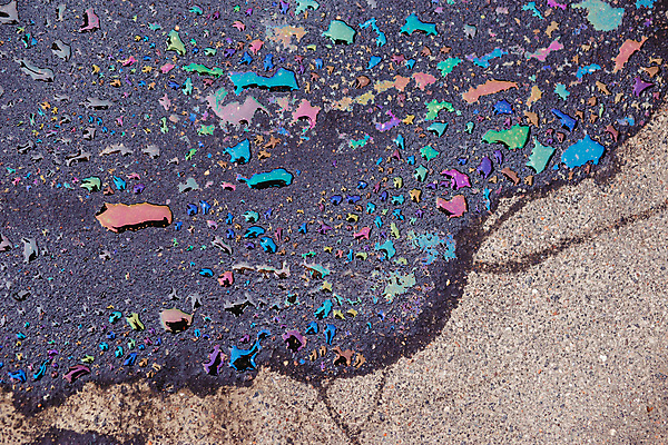 포토 JPG 해외이미지 산업 도로 백그라운드 무지개 패턴 오렌지 자연 표면 추상 거리 미술 사람없음 빨간색 초록색 물 파란색 빛 컬러풀 반사 노란색 환경 보라색 젖음 점 얼룩 액체 휘발유 석유 위험 아스팔트 질감 연료 가스 쏟아짐 재앙 화학물질 해외포토 자연요소 길 컬러 컨셉 무늬 과일 교통시설 모션 문화예술 화학 생태계 파일형식 이미지허브