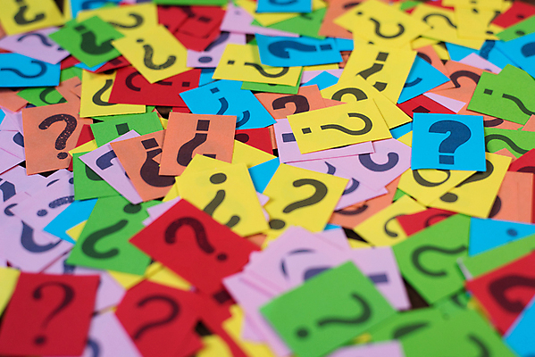 포토 JPG 해외이미지 종이 백그라운드 컨셉 생각 인터넷 비즈니스 아이디어 사람없음 컬러풀 라벨 쪽지 웹 정보 물음표 표현 신비 질문 심볼 사인 문제 네비게이션 해결 의문 의심 요청 대답 지원 헬프 혼란 세계보건기구 해외포토 기호 감정 컬러 프레임 도움 파일형식 이미지허브