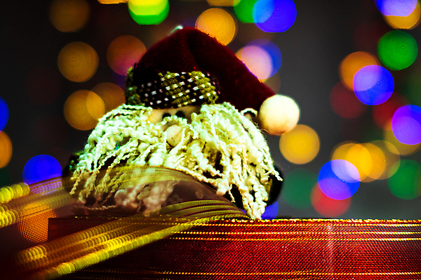 포토 JPG 해외이미지 전통 디자인 계절 리본 백그라운드 크리스마스장식 크리스마스 겨울 휴가 선물 사람없음 장식 크리스마스트리 축제 장식볼 축하 인사 상품 소프트포커스 12월 보케 해피뉴이어 빛망울 크리스마스이브 크리스마스배경 해외포토 기념일 컨셉 촬영기법 빛 새해인사 예절 날짜 파일형식 이미지허브