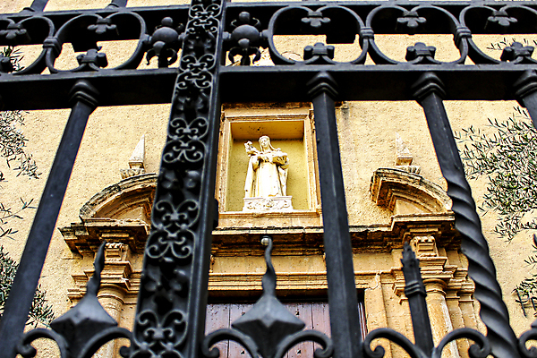 포토 JPG 해외이미지 모양 디자인 문화 선 여행 백그라운드 곡선 건축양식 추상 안전 사람없음 장식 울타리 성당 교회 문 금속 검은색 힘 용 도시 화려 역사 우아함 보호 철 복고 보안 대문 장면 신화 스파이크 고딕 철강 스타일 해외포토 건축 컬러 컨셉 무늬 종교건축 재질 건물 담장 파일형식 이미지허브