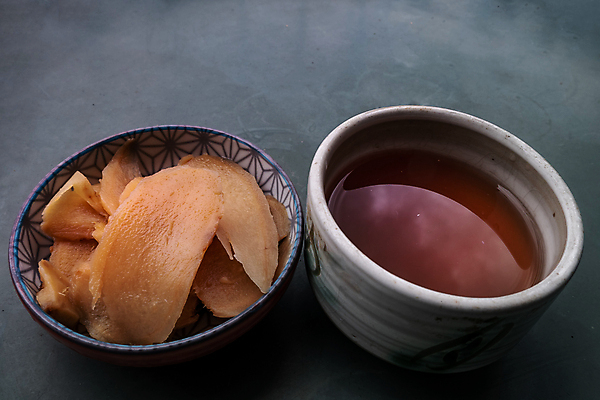 포토 JPG 해외이미지 라이프스타일 음료 백그라운드 유리 호텔 사람없음 갈색 주스 신선 유기농 피클 슛 꿀 생강 스무디 디톡스 해외포토 웰빙 컬러 채소 재질 숙소 건강 생활 절임 파일형식 이미지허브