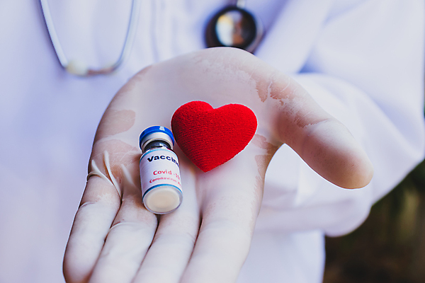 포토 JPG 해외이미지 손 과학 장갑 백그라운드 유리병 건강 병원 주사기 사람 사람없음 약 건강관리 장비 의사 흰색 액체 실험실 바이러스 보호 질병 약국 주사약 테라피 조제 돌봄 복용 예방접종 전염병 해외포토 잡화 컬러 컨셉 의학 의료기기 모션 병_용기 실험 관리 신체부위 뷰티 의료진 만들기 접종 파일형식 이미지허브