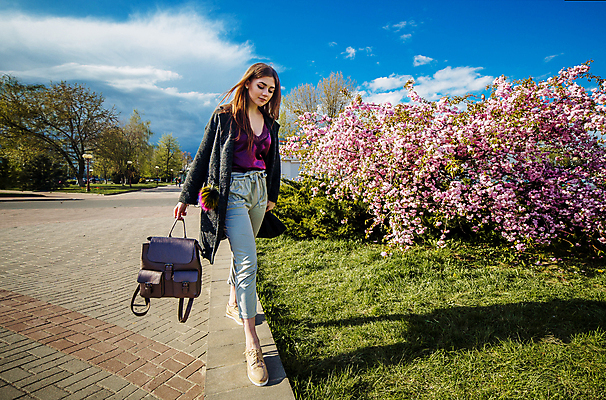포토 JPG 해외이미지 나무 백인 응시 공원 여자 꽃 행복 얼굴 분홍색 자연 건강 한명 웃음 사람 태양 뷰티 유행 정원 일본 맑음 스파 봄 기쁨 벚꽃 표현 신선 화려 체리 피부 입술 긍정 섞기 해외포토 자연요소 서양인 식물 1 시선 계절 공공시설 감정 아시아 컬러 컨셉 과일 날씨 표정 신체부위 생태계 파일형식 이미지허브