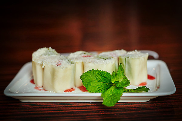 포토 JPG 해외이미지 전통 접시 음식 조각 백그라운드 과일 부분 탁자 디저트 치즈 건강 사람없음 초록색 갈색 식당 일본 초밥 흰색 신선 달콤 맛 두루마리 먹기 민트 크림 롤 팬케이크 점심식사 해외포토 식기 아시아 컬러 가구 컨셉 모션 유제품 케이크 상점 식사 허브 일본음식 파일형식 이미지허브