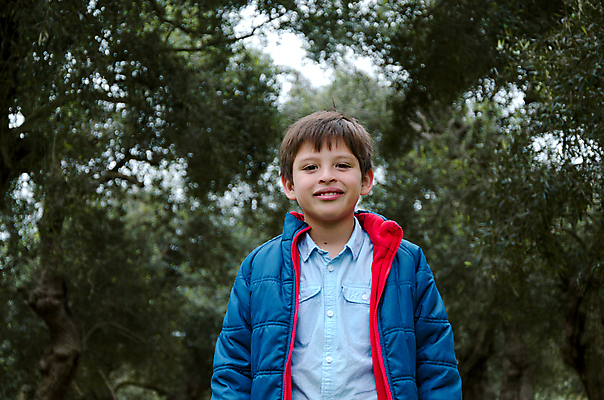 포토 JPG 해외이미지 백인 1 라이프스타일 응시 공원 남자 행복 아들 얼굴 어린이 백그라운드 자연 건강 한명 미소 웃음 사람 소년 야외 10대 초록색 여름 청춘 햇빛 우주 맑음 기쁨 흰색 표현 긍정 걸음마 해외포토 서양인 시선 계절 공공시설 감정 컬러 컨셉 가족 모션 청소년 날씨 표정 생활 신체부위 태양 생태계 파일형식 이미지허브