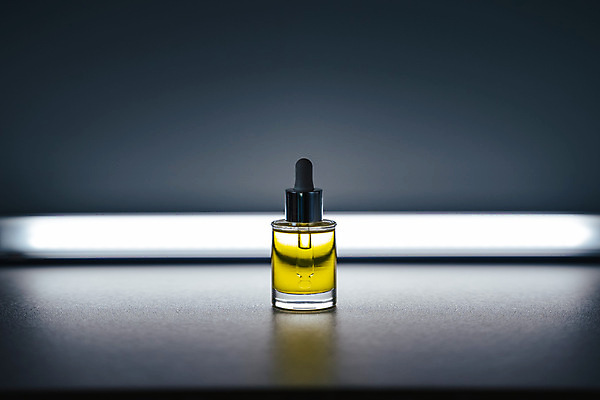 포토 JPG 해외이미지 얼굴 과학 건강 사람없음 옆모습 치료 뷰티 스파 화장품 액체 수리 허브 피부 유기농 아로마 로션 스킨케어 아로마테라피 내추럴 순서 돌봄 미백 보습 에센스 노화 해외포토 식물 웰빙 뷰포인트 컨셉 의학 모션 신체부위 테라피 파일형식 이미지허브