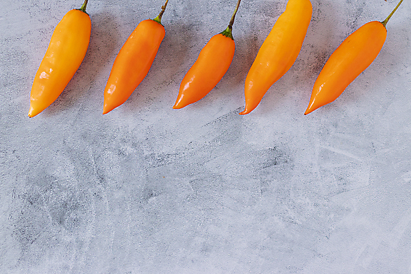 포토 JPG 해외이미지 음식 채소 오렌지 재료 자연 고추 피망 창조 사람없음 세트 노란색 주방 신선 뜨거움 양념 조미료 시장 황금 맛 허브 향신료 상쾌 유기농 매움 향 후추 무침 칠레 연소 입가심 잉카 짠맛 채식주의자 페루 해외포토 식물 웰빙 감정 컬러 컨셉 과일 남아메리카 생태계 채식 향미료 파일형식 이미지허브