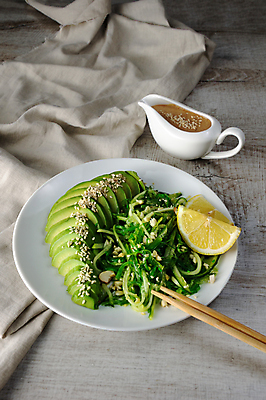 포토 JPG 해외이미지 라이프스타일 음식 재료 부분 반찬 오이 건강 사람없음 식사 저녁식사 샐러드 견과류 고명 조미료 해조류 맛 크림 유기농 브런치 땅콩 깨 아보카도 건강식 점심식사 뷔페 생식 식용 채식주의자 해외포토 웰빙 컨셉 채소 과일 식재료 생활 해양식물 채식 향미료 파일형식 이미지허브