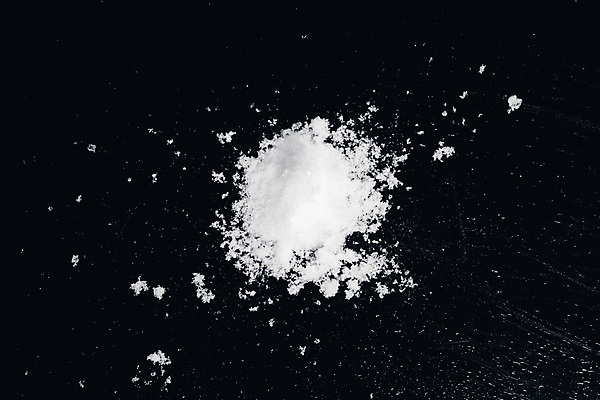 포토 JPG 해외이미지 백그라운드 사람없음 던지기 오브젝트 눈덩이 해외포토 모션 눈_날씨 파일형식 이미지허브