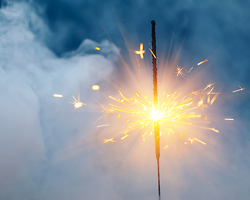 포토 JPG 해외이미지 폭죽 불꽃놀이 사람없음 빛 반짝임 축하 연기 연소 스파클라 해외포토 컨셉 모션 놀이 파일형식 이미지허브