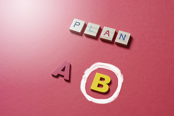 포토 JPG 해외이미지 컨셉 비즈니스 표시 성공 미래 새로움 아이디어 사람없음 목재 단어 블록 도전 업무 비교 메시지 변화 선택 계획 B 큐브 분석 옵션 분필 기회 A 문제 해결 가능 경영 골 마케팅 어려움 위기 지원 치유 프로젝트 혼란 해외포토 나무 문자 알파벳 재료 작업 초크 파일형식 이미지허브