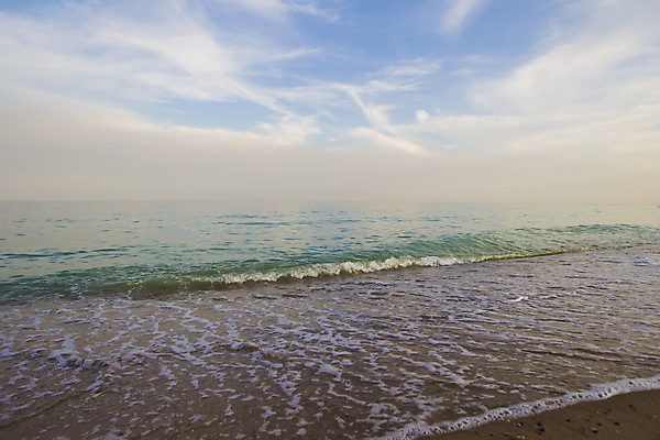 포토 JPG 해외이미지 물결 모래 파도 바다 여행 백그라운드 자연 하늘 날씨 파노라마 스웨덴 사람없음 야외 가로 물 파란색 햇빛 뷰티 반사 침묵 거품 흰색 서핑 큼 북극 장면 분무기 내추럴 에스토니아 허리케인 수평선 카피스페이스 해외포토 자연요소 유럽 컬러 촬영기법 북유럽 태양 소리 공백 수상스포츠 크기 자연재해 극지방 생태계 파일형식 이미지허브