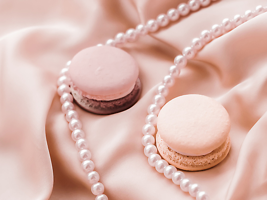 포토 JPG 해외이미지 백그라운드 사람없음 고급 우아함 실크 진주 진주목걸이 마카롱 연분홍색 파스텔톤 해외포토 분홍색 컬러 컨셉 목걸이 디저트 직물 보석 진주_보석 파일형식 이미지허브