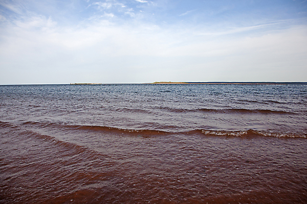 포토 JPG 해외이미지 파도 바다 섬 여행 캐나다 자연 하늘 휴가 사람없음 야외 빨간색 물 파란색 환경 점토 대서양 해외포토 자연요소 컬러 북아메리카 생태계 파일형식 이미지허브