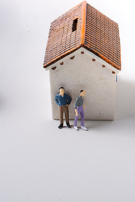 포토 JPG 해외이미지 실내 사람없음 흰배경 인물미니어처 집모양 해외포토 모양 백그라운드 내부 미니어처 흰색 파일형식 이미지허브