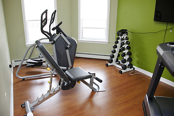 포토 JPG 해외이미지 라이프스타일 디자인 벽 스포츠 백그라운드 벤치 건축양식 창문 바닥 아파트 주택 실내 건강 사람없음 내부 건물 목재 초록색 운동 쌓기 우주 텔레비전 기계 아령 방 장비 바 센터 무게 작음 연습 체육관 전자 런닝머신 콘도 보너스 해외포토 나무 건축물 건축 컬러 의자 재료 모션 숙소 생활 전자제품 운동기구 크기 파일형식 이미지허브