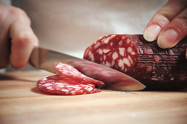 포토 JPG 해외이미지 전통 음식 조각 백그라운드 재료 건조 육류 돼지고기 요리 사람없음 빨간색 식사 이탈리아 소고기 추위 흰색 신선 소시지 맛 상품 자르기 먹기 매움 햄 슬라이스 후추 훈제 내추럴 프랑스어 점심식사 고립 단백질 살라미 옥토버페스트 치유 개조 해외포토 문자 유럽 컬러 컨셉 식재료 모션 가공식품 향신료 영양소 파일형식 이미지허브