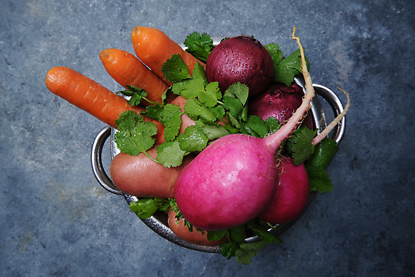 포토 JPG 해외이미지 계절 산업 음식 백그라운드 잎 농업 다이어트 채소 재료 자연 탁자 회색배경 양파 감자 건강 그림자 요리 사람없음 목재 장식 초록색 물 빛 식당 정원 보라색 당근 카페 수확 신선 고수 수분 유기농 양배추 날것 내추럴 채식주의자 해외포토 자연요소 나무 식물 웰빙 컬러 가구 뿌리채소 상점 회색 향신료 생태계 채식 파일형식 이미지허브