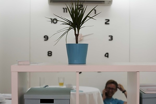 포토 JPG 해외이미지 직업 시계 미래 설계 노동자 직장 사람없음 경제 공연 시간 업무 종업원 손목시계 직원 측정 서비스 과거 고용 인원 해외포토 컨셉 회사 장신구 이벤트 구직 작업 채용 파일형식 이미지허브