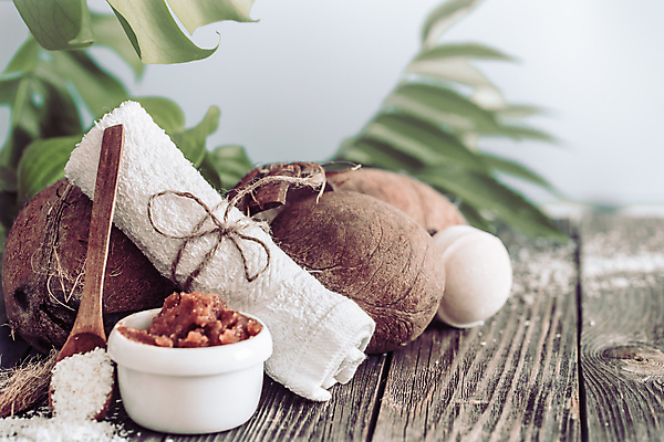 포토 JPG 해외이미지 사람없음 수건 오브젝트 스파용품 코코넛 나무숟가락 나무탁자 바디케어 입욕제 입욕소금 해외포토 과일 탁자 위생용품 숟가락 스파 미용용품 소금 파일형식 이미지허브