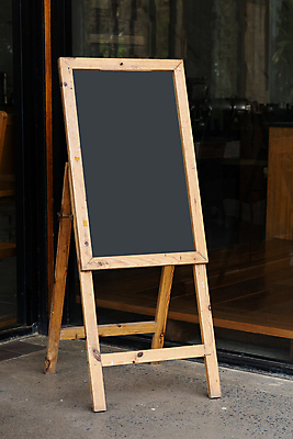 포토 JPG 해외이미지 디자인 음식 백그라운드 컨셉 비즈니스 거리 프레임 광고판 서기 사람없음 야외 목재 우주 식당 검은색 칠판 공백 카페 흰색 메시지 사인 메뉴 분필 옛날 해외포토 나무 컬러 재료 모션 알림판 상점 초크 판 파일형식 이미지허브