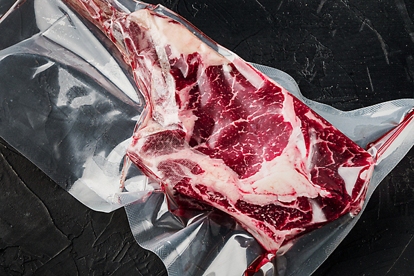 포토 JPG 해외이미지 뼈 생고기 스테이크 근접촬영 사람없음 특수부위 토마호크 진공포장 해외포토 뷰포인트 포장 서양음식 육류 부위 진공 파일형식 이미지허브