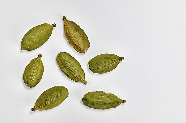 포토 JPG 해외이미지 음식 재료 건조 건강 사람없음 가로 초록색 약 양념 그룹 인도인 허브 향신료 흰배경 향기 아로마 향료 향 꼬투리 채식주의자 해외포토 외국인 식물 컬러 백그라운드 의학 동양인 흰색 채식 냄새 향미료 파일형식 이미지허브