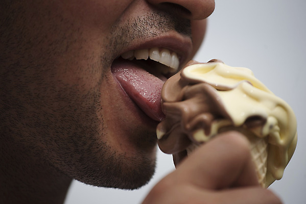 포토 JPG 해외이미지 접시 음식 아이스크림 디저트 건강 사탕 요리 사람없음 요식업 냉동 얼음 식사 달콤 먹이 설탕 먹기 메뉴 칼로리 제비 토막 수유 영양소 해외포토 자연요소 식기 산업 모션 조류 맛 파일형식 이미지허브