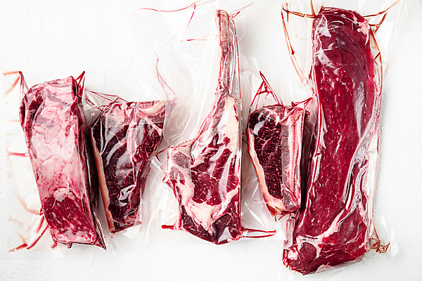 포토 JPG 해외이미지 음식 조각 가방 포장 육류 스테이크 비프스테이크 사람없음 소고기 흰색 신선 플라스틱 물개 자르기 흰배경 날것 대리석 팩 패키지 성분 등심 봉인 생식 진공 파우치 강화비석군 해외포토 잡화 컬러 백그라운드 식재료 재료 포유류 모션 재질 서양음식 바다동물 화장품 비석 강화도 파일형식 이미지허브