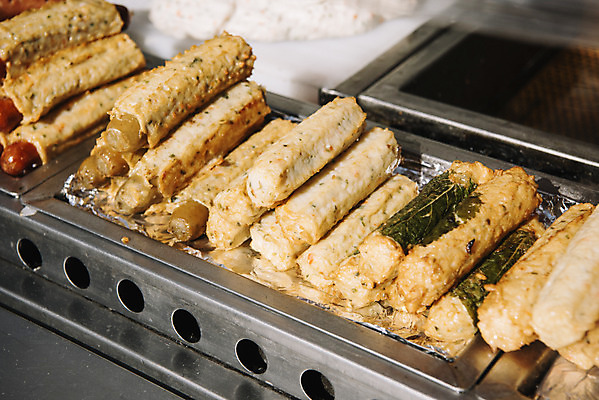 포토 JPG 주간 한국 사람없음 야외 소시지 시장 어묵 분식 길거리음식 남대문시장 전통시장 핫바 국내포토 자연요소 전통 아시아 음식 디저트 가공식품 파일형식