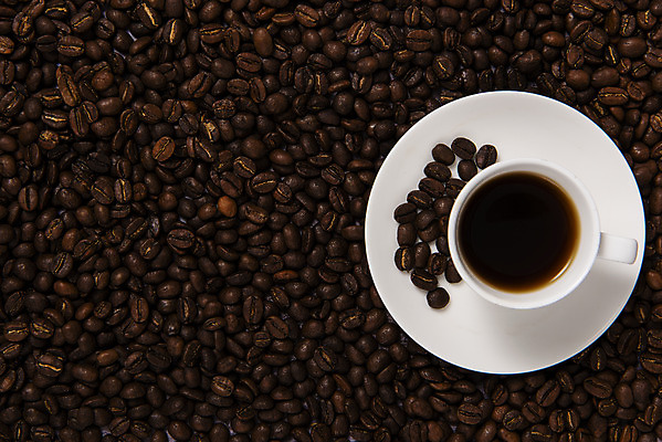 포토 JPG 스튜디오촬영 커피 실내 사람없음 하이앵글 카페 원두 커피잔 오브젝트 아메리카노 플랫레이 국내포토 음료 뷰포인트 잔 내부 상점 플랫 파일형식