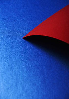 포토 JPG 스튜디오촬영 종이 백그라운드 프레임 실내 그림자 사람없음 파란색 하이앵글 컬러풀 페이퍼아트 오브젝트 플랫레이 카피스페이스 클래식블루 트렌드컬러 국내포토 뷰포인트 컬러 내부 공백 플랫 파일형식 트랜드컬러