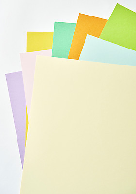 포토 JPG 스튜디오촬영 종이 백그라운드 프레임 실내 사람없음 하이앵글 컬러풀 페이퍼아트 오브젝트 겹침 플랫레이 카피스페이스 국내포토 뷰포인트 컬러 내부 공백 플랫 파일형식