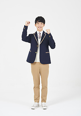 포토 JPG 스튜디오촬영 전신 학생 교육 남자 교복 남학생 청소년 실내 한명 미소 누끼 사람 앞모습 10대 십대라이프스타일 파이팅 주먹 한국인 자신감 즐거움 흰배경 긍정적 십대남자한명만 남고생 국내포토 1 라이프스타일 옷 감정 뷰포인트 백그라운드 모션 고등학생 표정 동양인 내부 흰색 남자한명만 십대남자만 파일형식