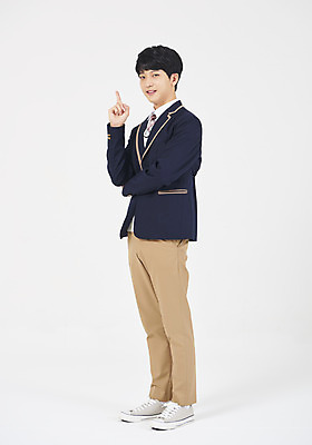 포토 JPG 스튜디오촬영 전신 학생 응시 교육 남자 교복 남학생 손가락 청소년 실내 한명 서기 미소 누끼 사람 옆모습 10대 팔짱 십대라이프스타일 한국인 흰배경 긍정적 한가지 십대남자한명만 남고생 국내포토 1 라이프스타일 손 시선 옷 감정 뷰포인트 백그라운드 모션 고등학생 표정 동양인 내부 흰색 남자한명만 십대남자만 파일형식