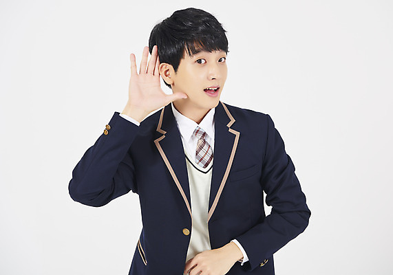 포토 JPG 스튜디오촬영 학생 응시 교육 남자 교복 남학생 청소년 실내 한명 누끼 사람 손짓 상반신 앞모습 10대 십대라이프스타일 듣기 한국인 흰배경 긍정적 십대남자한명만 남고생 국내포토 1 라이프스타일 시선 옷 감정 뷰포인트 백그라운드 모션 고등학생 동양인 내부 흰색 남자한명만 십대남자만 파일형식