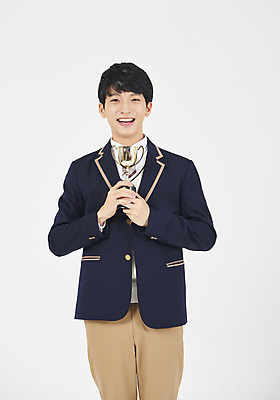 포토 JPG 스튜디오촬영 학생 교육 남자 교복 남학생 청소년 실내 한명 웃음 들기 누끼 사람 상반신 앞모습 10대 십대라이프스타일 기쁨 한국인 트로피 즐거움 흰배경 긍정적 십대남자한명만 남고생 국내포토 1 라이프스타일 옷 감정 뷰포인트 백그라운드 모션 고등학생 표정 동양인 내부 흰색 상_우승 남자한명만 십대남자만 파일형식