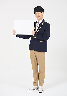포토 JPG 스튜디오촬영 전신 학생 배너 응시 교육 남자 교복 남학생 청소년 안내 사각프레임 광고판 실내 한명 서기 미소 들기 누끼 사람 앞모습 10대 십대라이프스타일 한국인 잡기 흰배경 추천 긍정적 십대남자한명만 남고생 국내포토 1 라이프스타일 시선 옷 감정 뷰포인트 백그라운드 모션 고등학생 프레임 알림판 표정 동양인 내부 사각형 흰색 판 남자한명만 십대남자만 파일형식