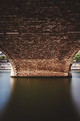 포토 JPG 주간 해외풍경 물결 유럽풍경 풍경 사람없음 야외 장노출 파리_프랑스 다리밑 센강 국내포토 자연요소 해외 유럽 촬영기법 강 프랑스 다리_건축물 아래 파일형식