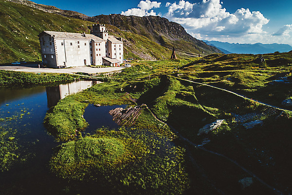 포토 JPG 주간 구름 해외풍경 유럽풍경 자연 하늘 산 풍경 사람없음 야외 연못 산장 알프스 국내포토 자연요소 해외 유럽 생태계 파일형식