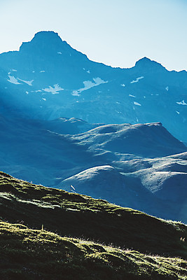 포토 JPG 주간 해외풍경 유럽풍경 자연 산 풍경 사람없음 야외 바위 산등성이 알프스 국내포토 자연요소 해외 유럽 돌_바위 생태계 파일형식