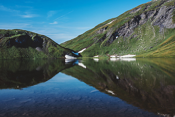 포토 JPG 주간 해외풍경 호수 유럽풍경 자연 하늘 아침 산 풍경 사람없음 야외 반사 알프스 국내포토 자연요소 해외 유럽 생태계 파일형식