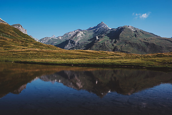 포토 JPG 주간 해외풍경 호수 유럽풍경 자연 하늘 아침 산 풍경 사람없음 야외 반사 알프스 국내포토 자연요소 해외 유럽 생태계 파일형식