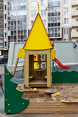 포토 JPG 해외이미지 공원 교육 행복 어린이 모래 스포츠 백그라운드 건축양식 놀이 안전 사람없음 야외 컬러풀 장난감 운동 계단 장비 게임 미끄럼틀 놀이터 플라스틱 그네 오르기 개발 걸음마 돌봄 해외포토 공공시설 건축 감정 컬러 모션 재질 건강 사람 놀이기구 파일형식 이미지허브