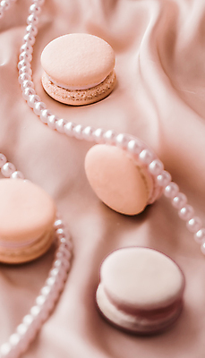 포토 JPG 해외이미지 백그라운드 사람없음 고급 우아함 실크 진주 진주목걸이 마카롱 연분홍색 파스텔톤 해외포토 분홍색 컬러 컨셉 목걸이 디저트 직물 보석 진주_보석 파일형식 이미지허브