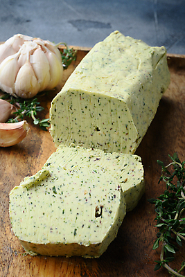 포토 JPG 해외이미지 식재료 회색배경 실내 마늘 사람없음 자르기 버터 나무쟁반 해외포토 백그라운드 채소 모션 쟁반 내부 목재 회색 파일형식 이미지허브