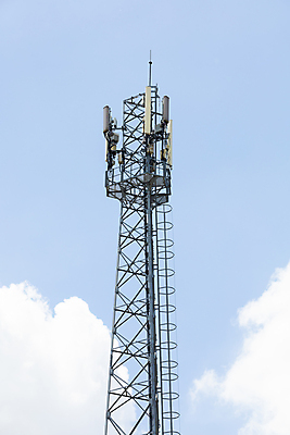 포토 JPG 해외이미지 산업 파도 인터넷 통신 하늘 모바일 세포 안테나 사람없음 파란색 스마트폰 탑 디지털 텔레비전 장비 인공위성 네트워크 역 연결 번개 무선전화기 전화기 라디오 신호 방송 전염 송신기 셀룰러 4G 해외포토 건축물 바다 컬러 교통시설 날씨 IT 전자제품 핸드폰 스마트기기 질병 감염 파일형식 이미지허브